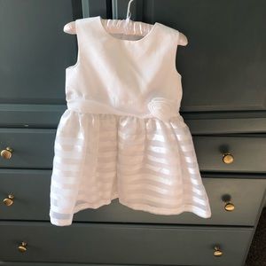 3/ $20 White 2T dress